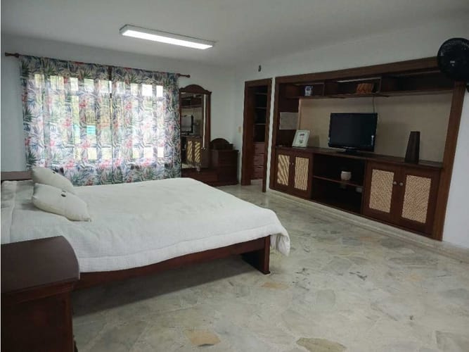 Casa de 9 alcobas en venta en La Flora, Cali, 340 m² · foto 16 de 24