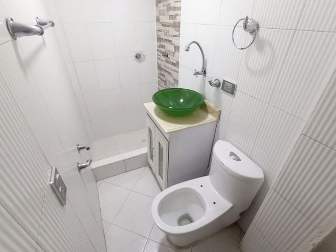 Oficina en arriendo en El Danubio, Medellín, 204 m² · foto 19 de 21