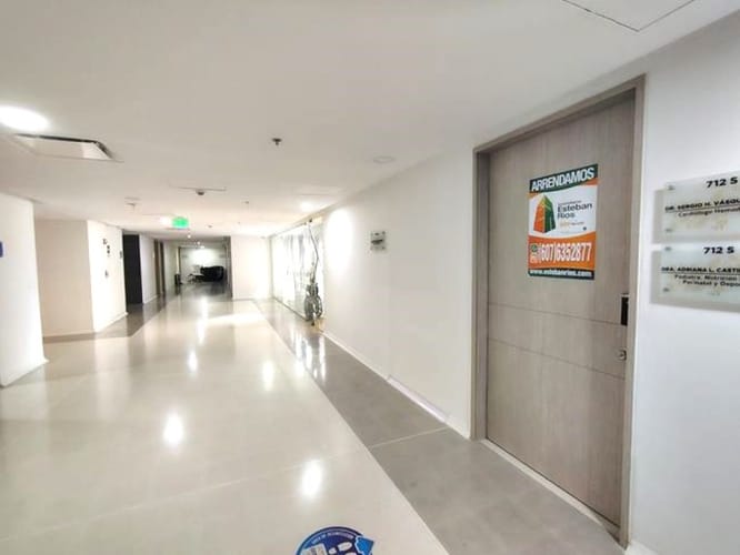 Consultorio en arriendo en Ruitoque, Piedecuesta, 46 m² · foto 2 de 16