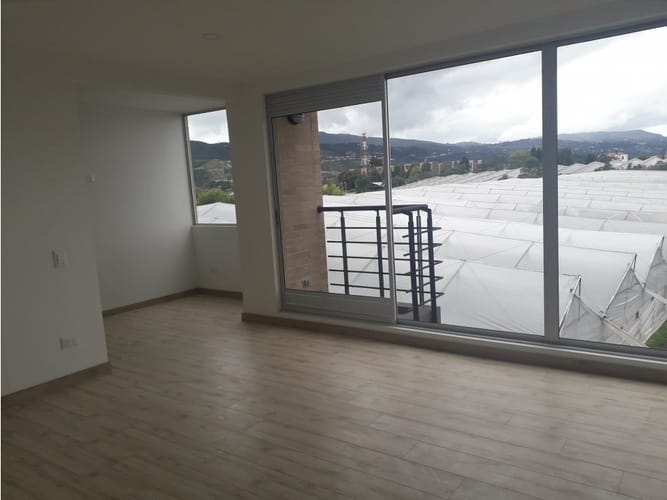 Apartamento de 2 alcobas en arriendo en Rio Grande, Cajicá, 60 m² · foto 2 de 12