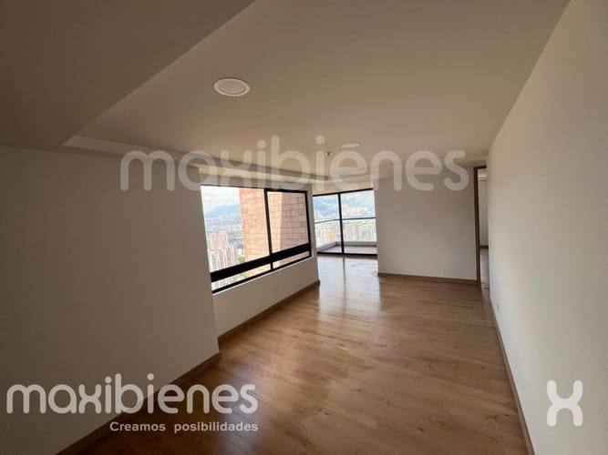 Apartamento de 3 alcobas en arriendo en Shellmar, Medellín, 102 m² · foto 2 de 17