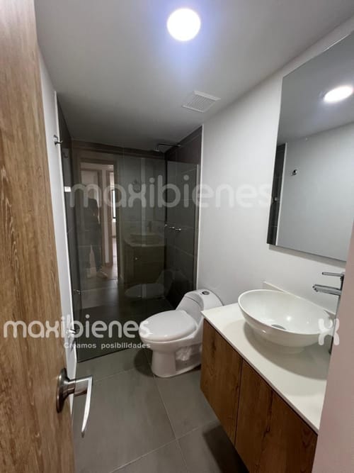 Apartamento de 3 alcobas en arriendo en Shellmar, Medellín, 102 m² · foto 13 de 17