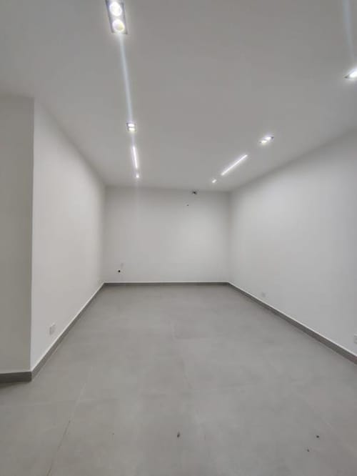 Local en arriendo en Cañaveral, Floridablanca, 18 m² · foto 3 de 5