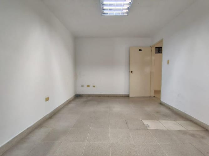 Edificio en arriendo en Cabecera Del Llano, Bucaramanga, 353 m² · foto 13 de 15