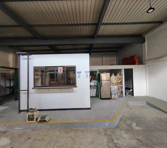 Bodega en arriendo en Casco Antiguo - Floridablanca, Floridablanca, 480 m² · foto 4 de 19