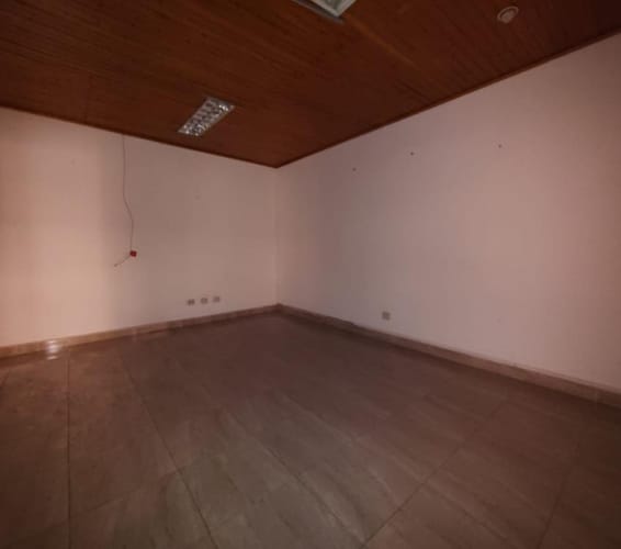 Bodega en arriendo en Casco Antiguo - Floridablanca, Floridablanca, 480 m² · foto 14 de 19