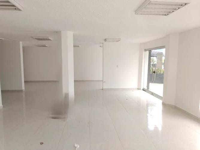 Local en arriendo en Cabecera Del Llano, Bucaramanga, 100 m² · foto 4 de 4
