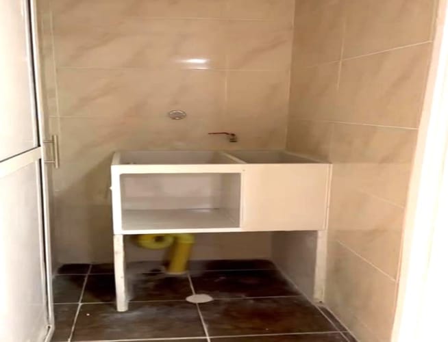 Edificio en venta en Provenza, Bucaramanga, 690 m² · foto 3 de 13