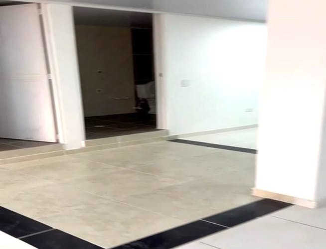 Edificio en venta en Provenza, Bucaramanga, 690 m² · foto 5 de 13