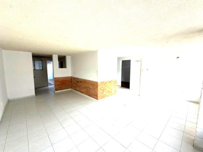 Casa de 4 alcobas en venta en Lagos I, Floridablanca, 121 m² · foto 3 de 14