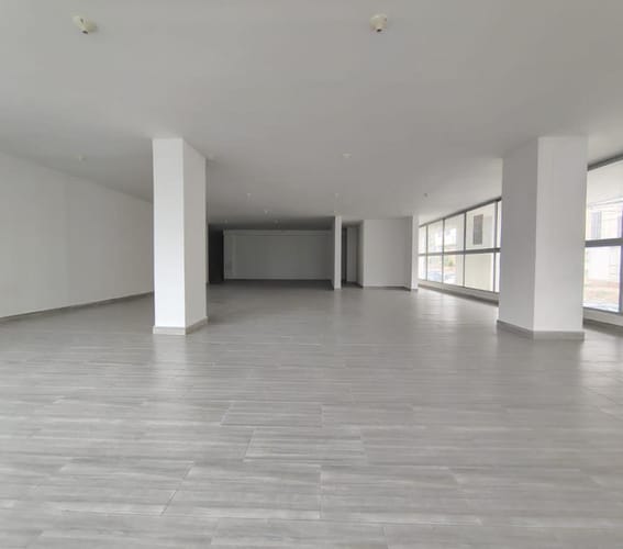Local en arriendo en Baviera, Floridablanca, 167 m² · foto 3 de 12