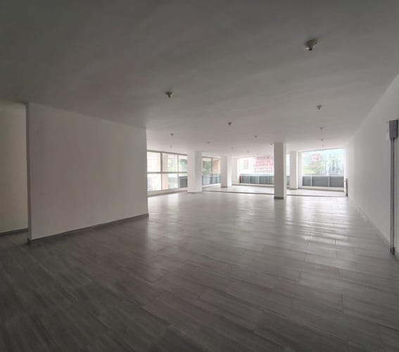 Local en arriendo en Baviera, Floridablanca, 167 m² · foto 11 de 12