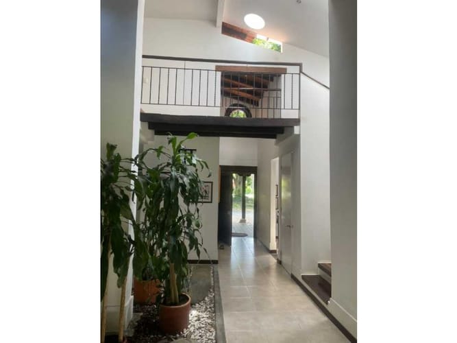 Casa de 4 alcobas en venta en San Francisco, Cali, 303 m² · foto 11 de 22