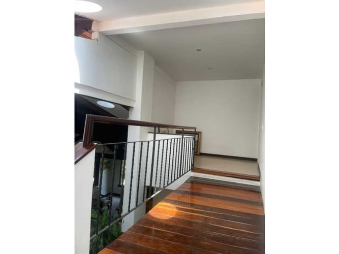 Casa de 4 alcobas en venta en San Francisco, Cali, 303 m² · foto 16 de 22