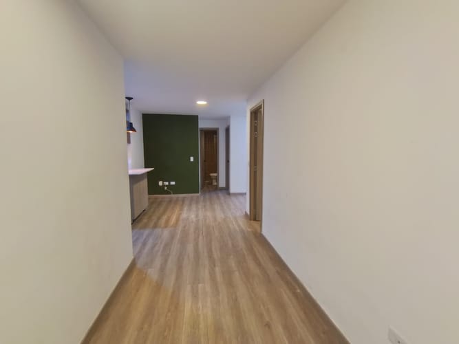 Apartamento de 2 alcobas en arriendo en Laureles, Medellín, 55 m² · foto 4 de 9