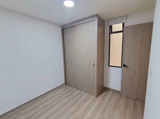 Apartamento de 2 alcobas en arriendo en Laureles, Medellín, 55 m² · foto 6 de 9