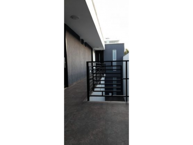 Edificio en venta en El Gran Limonar Cataya, Cali, 1200 m² · foto 8 de 24