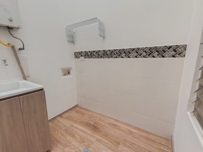 Apartamento de 2 alcobas en arriendo en Laureles, Medellín, 55 m² · foto 9 de 9