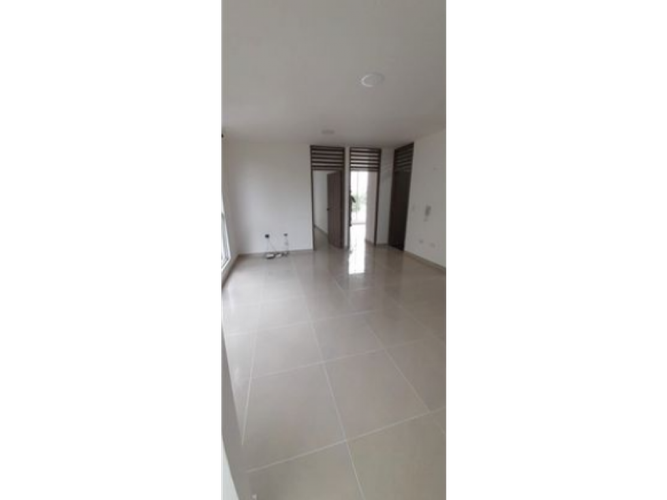 Edificio en venta en El Gran Limonar Cataya, Cali, 1200 m² · foto 18 de 24