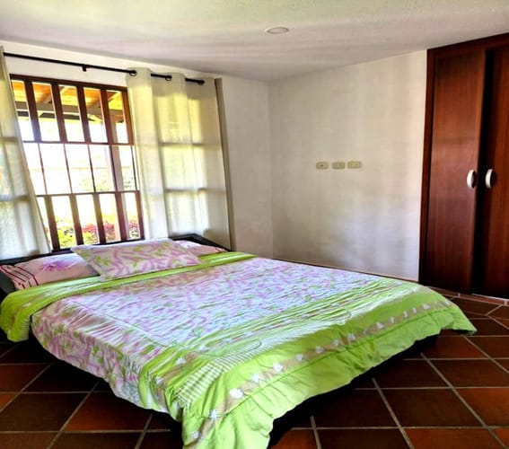 Casa de 4 alcobas en venta en El Volador, Piedecuesta, 250 m² · foto 11 de 24