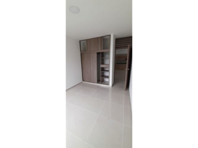 Edificio en venta en El Gran Limonar Cataya, Cali, 1200 m² · foto 23 de 24