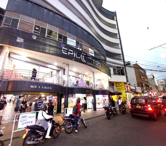 Local en arriendo en Centro, Bucaramanga, 37 m² · foto 2 de 11