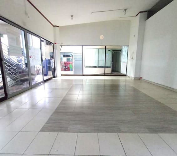 Local en arriendo en Centro, Bucaramanga, 37 m² · foto 3 de 11