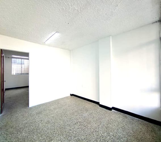 Local en arriendo en Cabecera Del Llano, Bucaramanga, 32 m² · foto 9 de 11