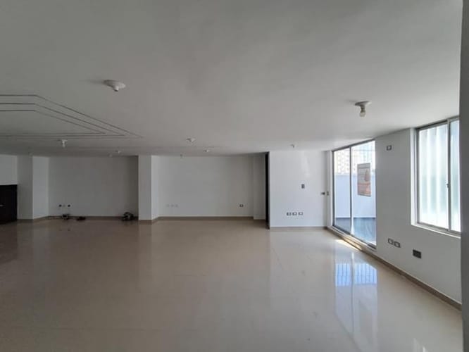 Local en arriendo en Cabecera Del Llano, Bucaramanga, 83 m² · foto 4 de 8