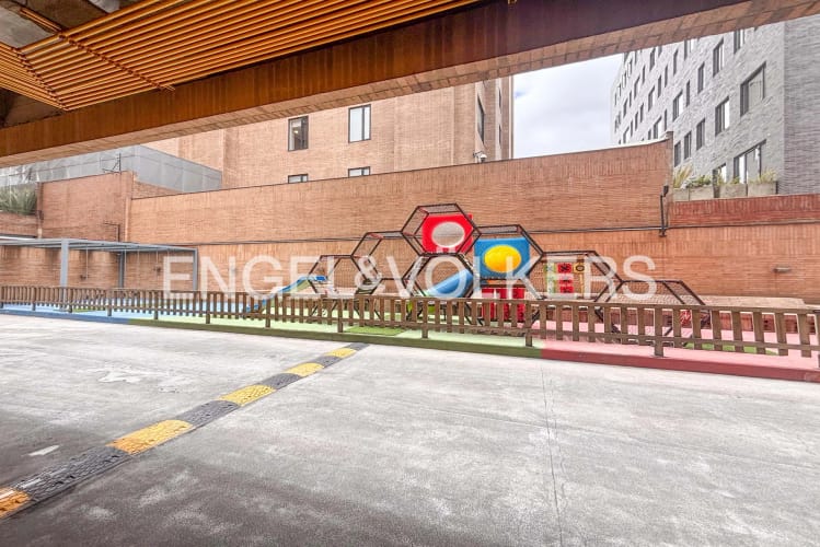 Apartamento de 2 alcobas en venta en Chico Norte, Bogotá, 110 m² · foto 17 de 19