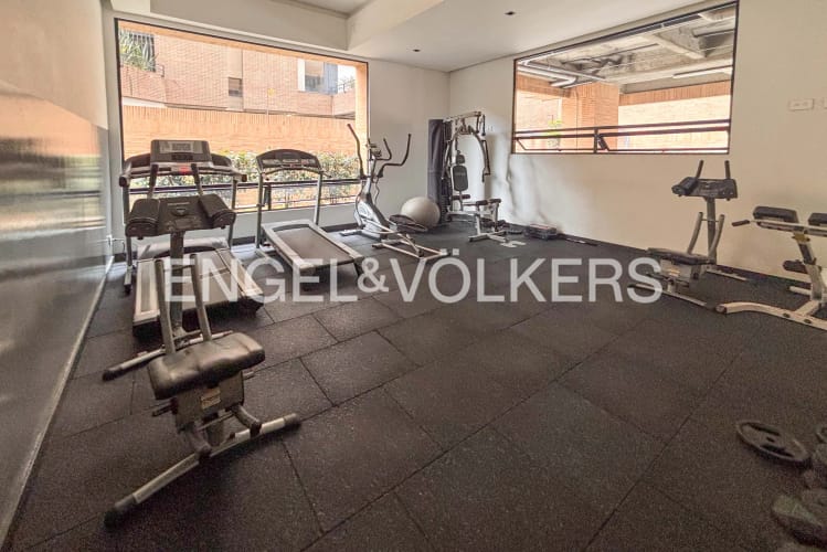 Apartamento de 2 alcobas en venta en Chico Norte, Bogotá, 110 m² · foto 16 de 19
