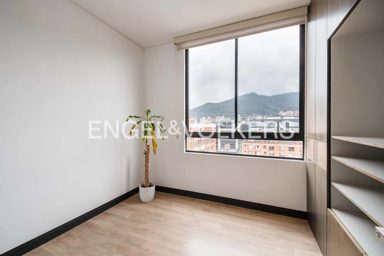Apartamento de 2 alcobas en venta en Chico Norte, Bogotá, 110 m² · foto 13 de 19