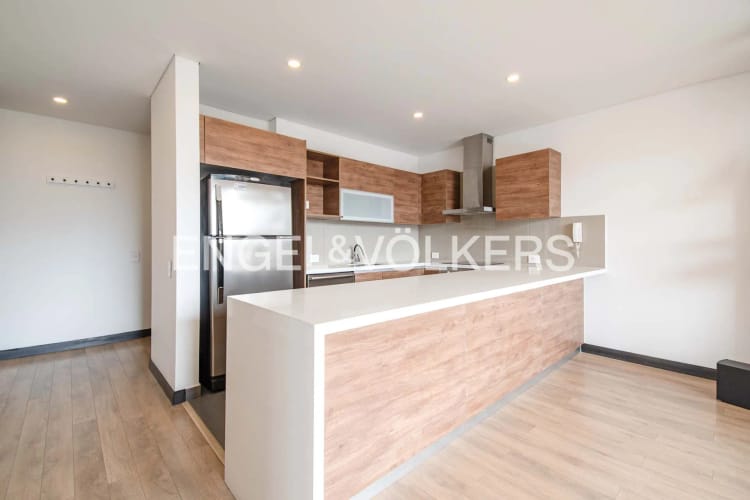Apartamento de 2 alcobas en venta en Chico Norte, Bogotá, 110 m² · foto 6 de 19