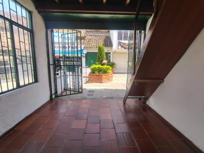 Local en arriendo en Urbanizacion Paraguitas Ii, Floridablanca, 17 m² · foto 4 de 7