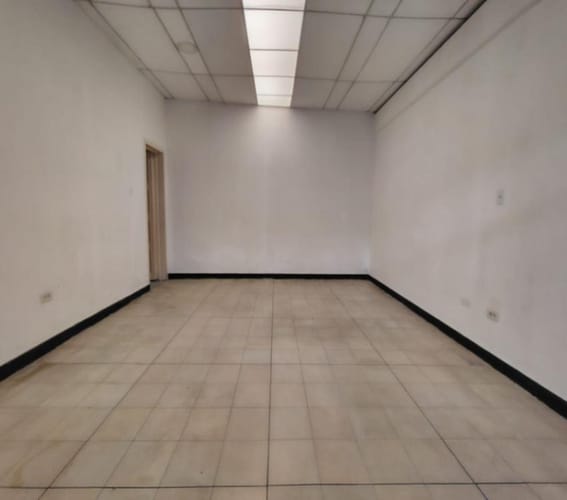 Local en arriendo en Centro, Bucaramanga, 29 m² · foto 6 de 8