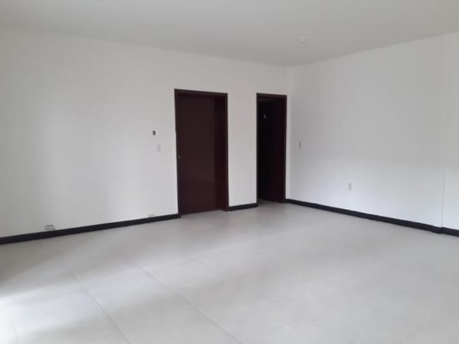 Local en arriendo en Antonia Santos Centro, Bucaramanga, 54 m² · foto 2 de 6