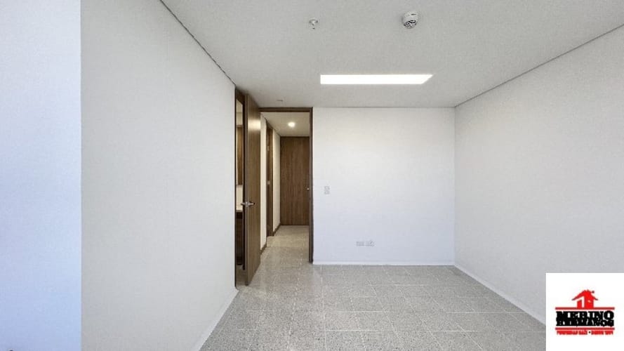Consultorio en arriendo en Los Pinos, Medellín, 29 m² · foto 5 de 13