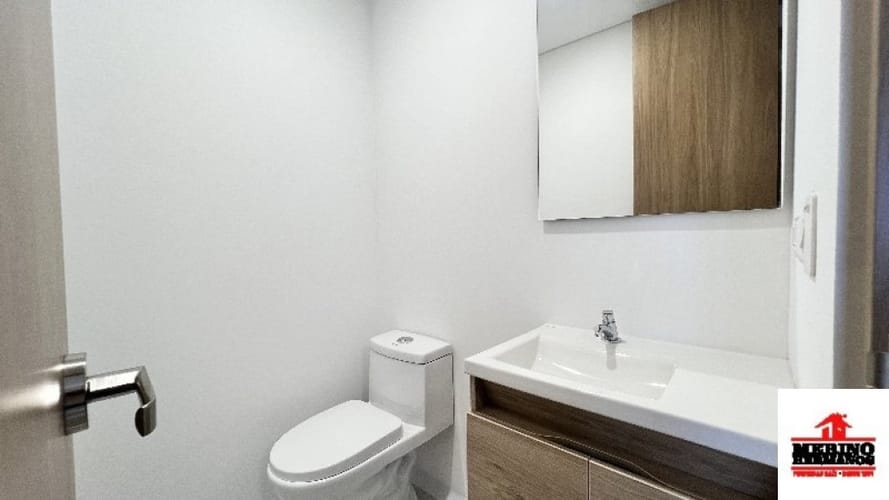 Consultorio en arriendo en Los Pinos, Medellín, 29 m² · foto 12 de 13