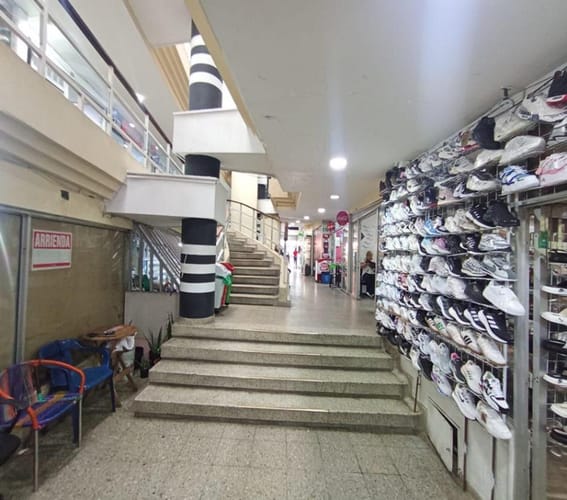 Local en venta en Alarcon, Bucaramanga, 21 m² · foto 6 de 9