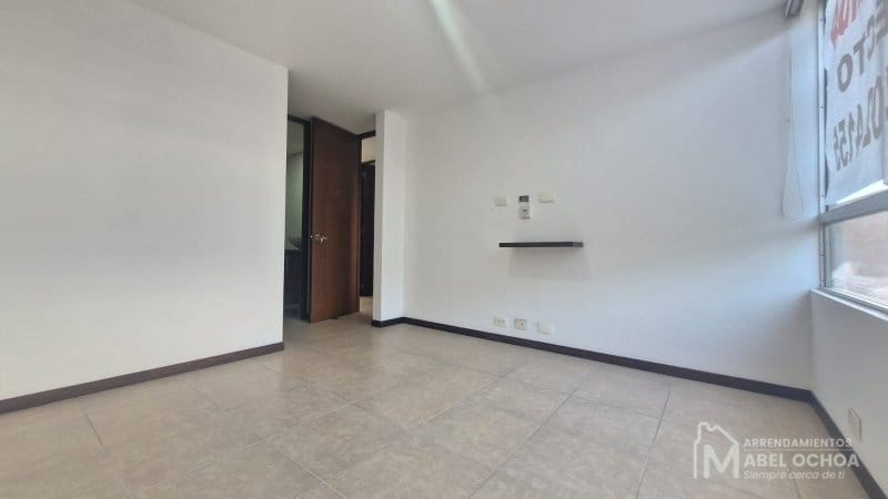 Apartamento de 2 alcobas en arriendo en Las Lomas, Medellín, 94 m² · foto 13 de 19