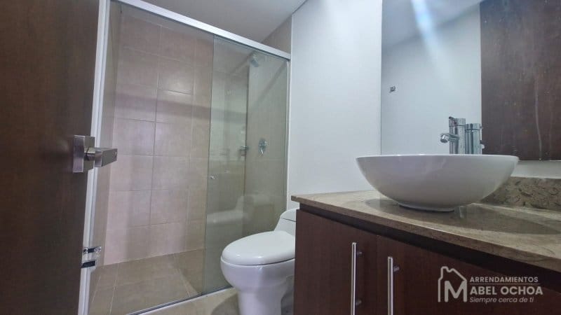 Apartamento de 2 alcobas en arriendo en Las Lomas, Medellín, 94 m² · foto 15 de 19