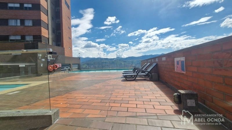 Apartamento de 2 alcobas en arriendo en Las Lomas, Medellín, 94 m² · foto 16 de 19