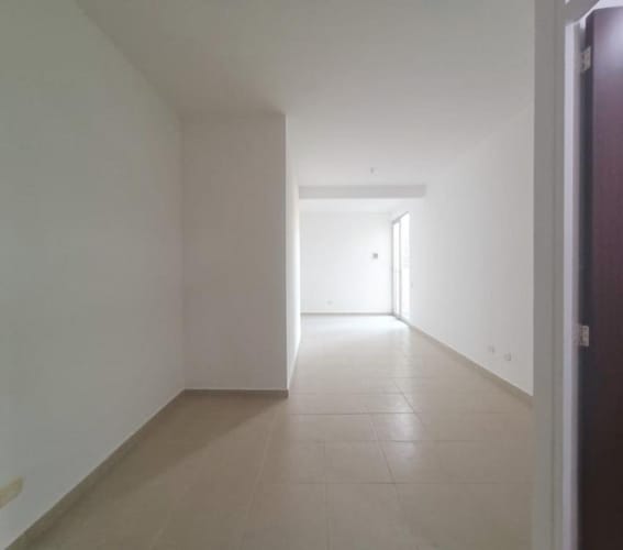 Local en venta en Campo Verde, Piedecuesta, 34 m² · foto 3 de 6