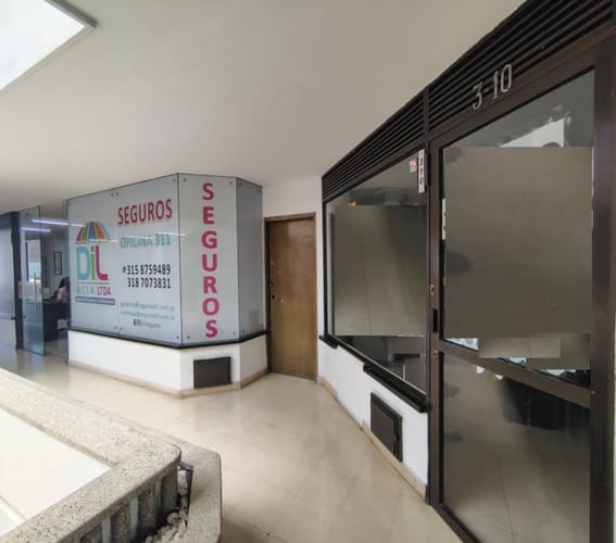 Oficina en venta en Centro, Bucaramanga, 19 m² · foto 3 de 11