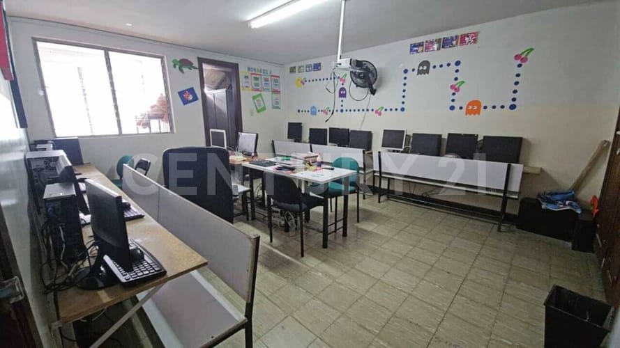 Casa de 4 alcobas en venta en Santa Rita, Cali, 345 m² · foto 15 de 21
