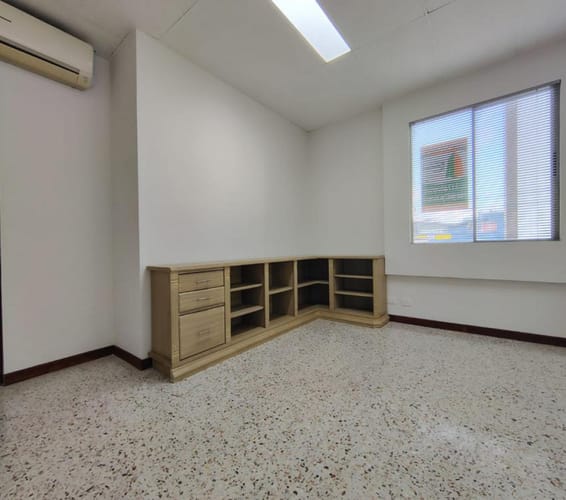 Oficina en arriendo en Bolivar, Bucaramanga, 30 m² · foto 5 de 10
