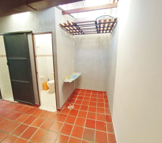 Casa de 5 alcobas en venta en Gaitan, Bucaramanga, 160 m² · foto 8 de 13