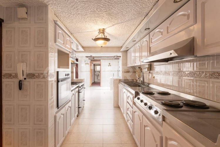 Casa de 5 alcobas en venta en Unicentro Bogotá, Bogotá, 428 m² · foto 17 de 23