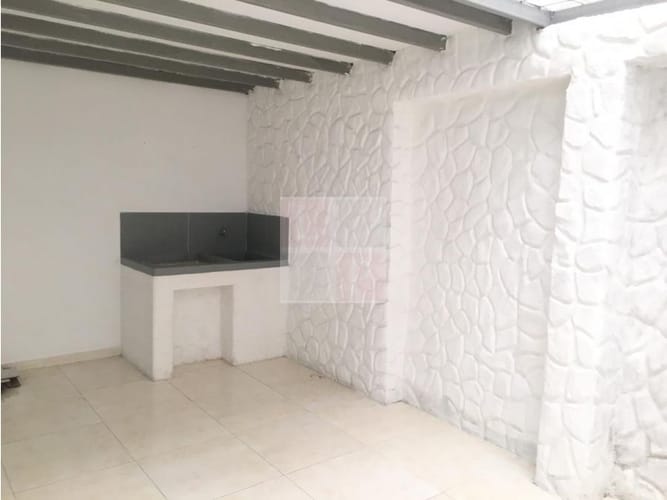 Apartamento de 3 alcobas en arriendo en La Enea, Manizales, 70 m² · foto 5 de 16