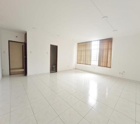 Edificio en arriendo en Centro, Bucaramanga, 1226 m² · foto 4 de 16